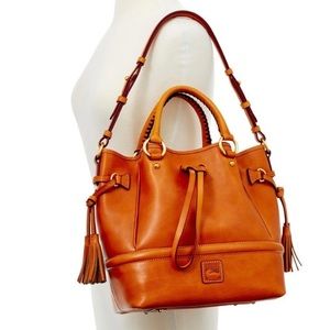 Dooney and Bourke Natural Florentine Buckley Bag & dustbag